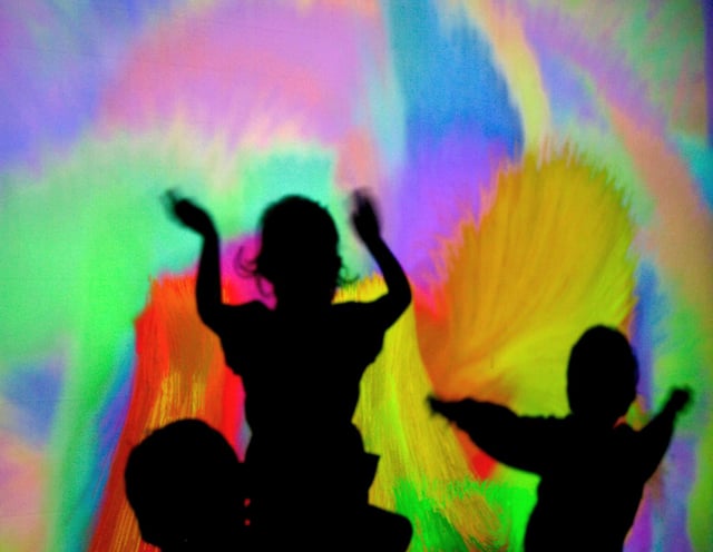 “Body Paint” at Bayham Hall, Kent, UK (2009)